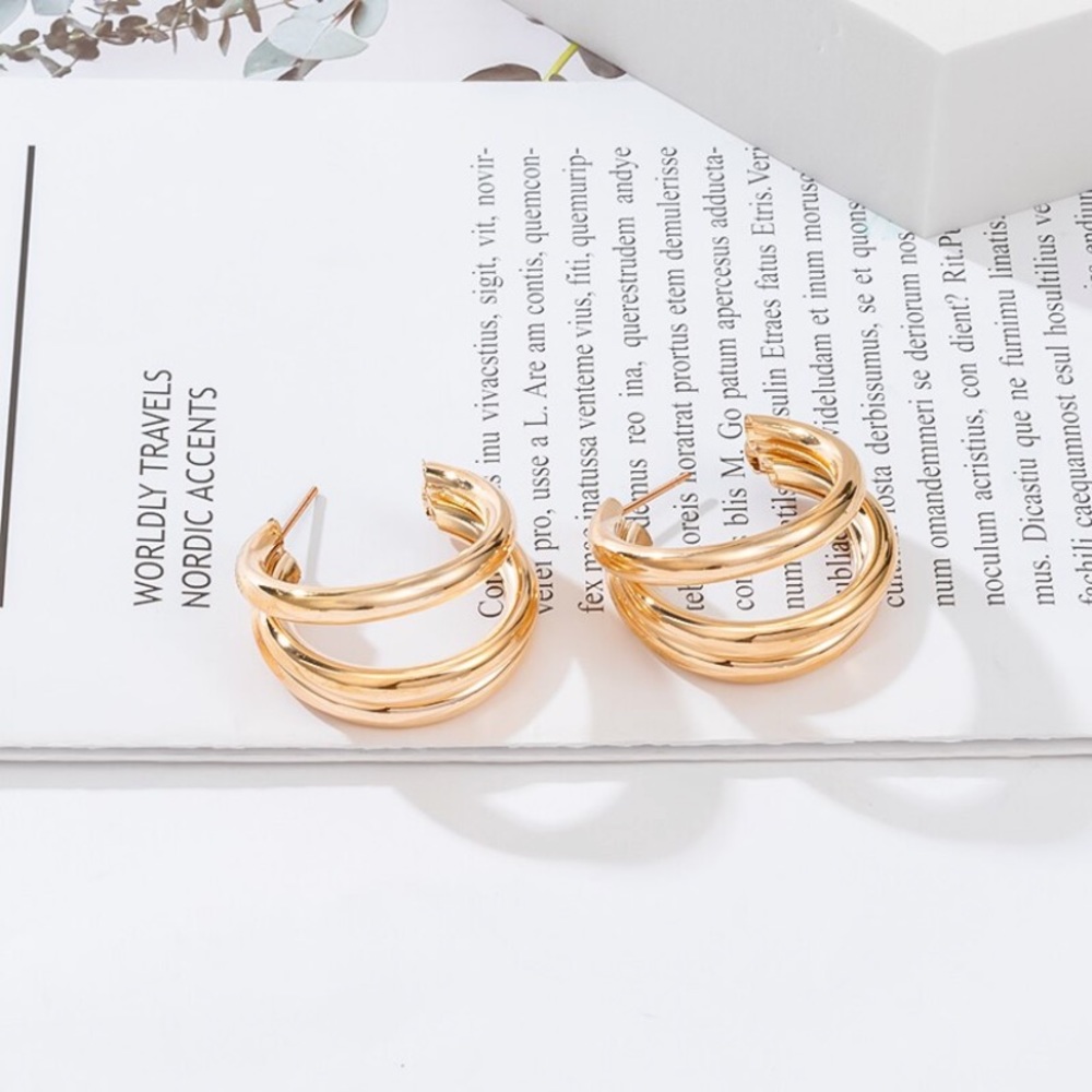 Gold large hoop earrings